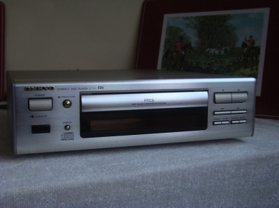 CD Player ONKYO C 711 R1 &amp;ndash; Perfect foto