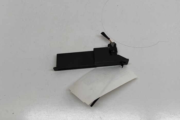 Antena Keyless Entry PORSCHE Taycan 2022 OEM: 4M0907247B | 31802447