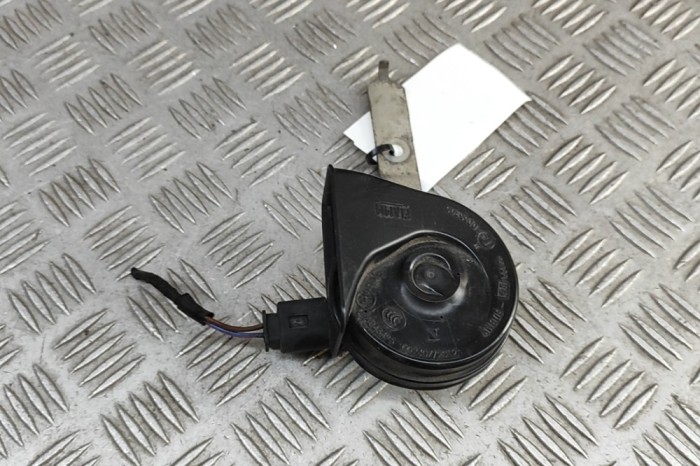 Claxon BMW X5 F15, F85 2014 OEM: 7353191 31416996
