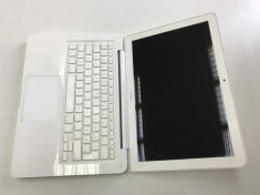 Dezmembrez Laptop defect MacBook 13-inch Mid 2010 A1342 pentru piese foto