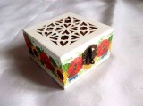 Cutie lemn decorata cu model floral 31905