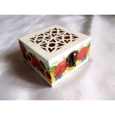 Cutie lemn decorata cu model floral 31905