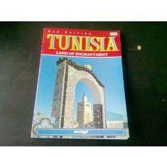 TUNISIA, LAND OF ENCHANTMENT, GHID TURISTIC IN LIMBA ENGLEZA