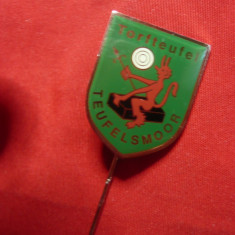 Insigna veche Club TIR Germania Torftenfel emblema diavol H=2,7cm ,met. si email