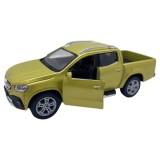 Macheta Mercedes Benz auriu x-class scara 1/42 fara cutie