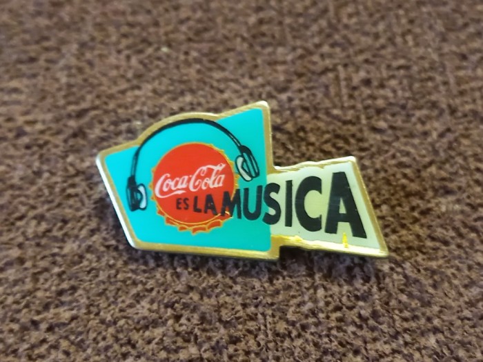 Insigna - COCA COLA
