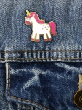 Cumpara ieftin Insigna - Cute Rainbow Unicorn | Puckator