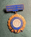 Insigna Cooperator fruntas in intrecerea socialista pentru merite deosebite in munca UCECOM