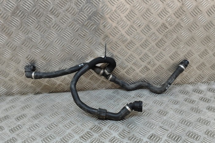 Furtun de lichid de răcire ASTON MARTIN DB11 2022 OEM: JY53-18K582-AA 25938498