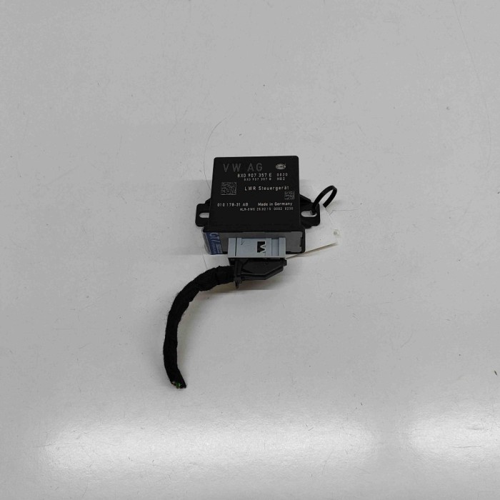 Modul de control far AUDI A1 8X1, 8XK 2015 OEM: 8X0907357E,8X0907357B 31647841