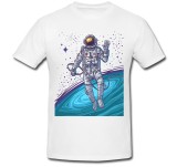 Tricou &quot; Astronaut floating in space &quot;