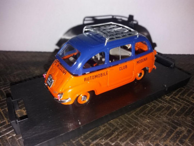 Macheta Fiat 600 Multipla - 1956 Automobil Club Modena - BRUMM scara 1:43 foto