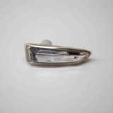 Semnalizare aripa dreapta față OPEL ZAFIRA TOURER C P12 2012 OEM: 13273104 | 13599526