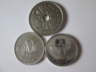 Lot 3 monede:Danemarca 5/2017,Kuwait 100,E.A.U.1 Dirham foto