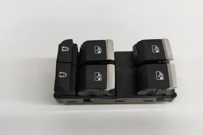 Buton geam ușă dreapta față AUDI Q5 FY 2021 OEM: 4M0959851C 28608765