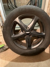 Jante CMS negre + anvelope vară 215/60 R16 99V &ndash; stare perfectă!!!