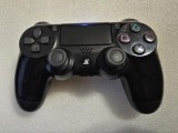 Controller Sony DualShock 4 V2 pentru Playstation 4 (PS4), negru - poze reale
