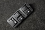 Buton geam ușă dreapta față LAND ROVER DISCOVERY IV L319 2009 OEM: YUD500950PVJ 2143908