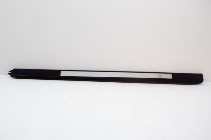 Ornament prag dreapta față AUDI A8 D3 4E2, 4E8 2003 OEM: 4E0853986B 13941711