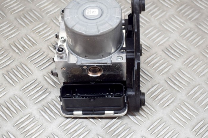 Pompa ABS VW TIGUAN AD1 2019 OEM: 5Q0614517EF,5Q0614235,10.0627-3738.1,28.5163-2511.3 15224981