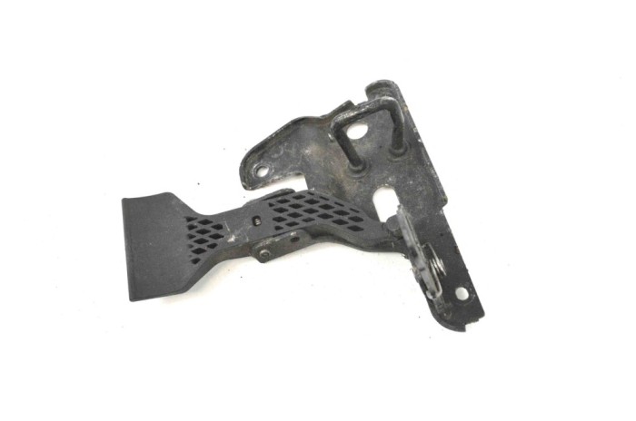 Zăvor de siguranță capota AUDI A4 Cabrio 8H7, B6, 8HE, B7 2006 OEM: 8E0823480E 12055327