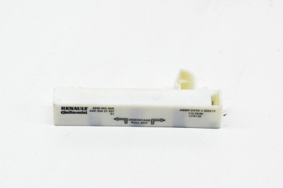 Amplificator de antena RENAULT ZOE BFM_ 2015 OEM: A2C53437537,285906352R 13787120 foto
