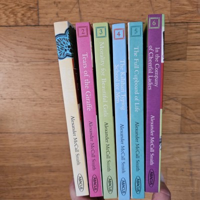 Pachet Alexander McCall Smith 6 vol lb engleza foto