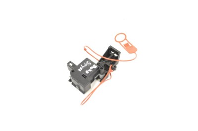 &amp;Icirc;ncuietoare capac rezervor MERCEDES-BENZ CLS C218 2011 OEM: A2048200072 11704349 foto