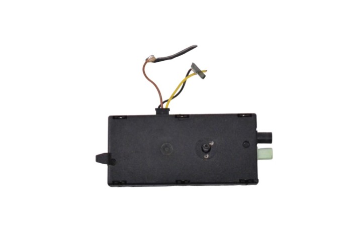 Amplificator de antena BMW X2 F39 2018 OEM: 213675-10,AV2622359-01 16877812