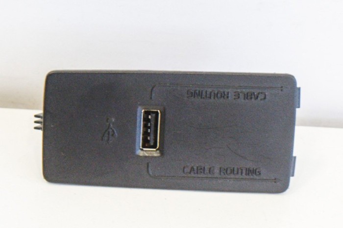 Port USB/AUX-In VOLVO S90 II 2018 OEM: 31389705,31497152 11194652