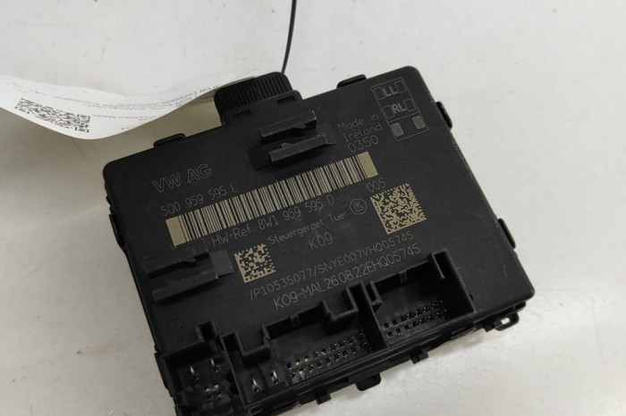 Modul de control ușă st&acirc;nga spate VW ARTEON 3H7 2023 OEM: 8W1959595D,500959595L 28202615