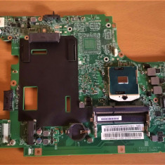 Placa de baza LENOVO B590 chipset hm70+ procesor intel B830 2nd gen Essential
