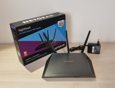 Router Netgear R7000 Nighthawk AC1900 foto