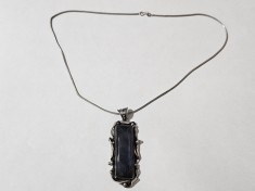Lant din argint, pandantiv cu labradorit #4185