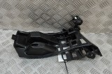 Suport bara de protecție dreapta spate PORSCHE MACAN 95B 2016 OEM: 95B807484A,95B.807.484.A,95B807572A,95B.807.572.A 29813469