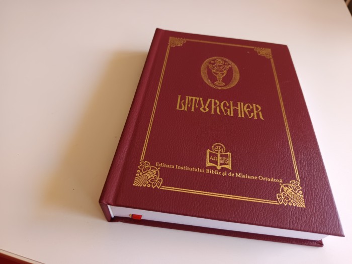 LITURGHIER 2012 TIPARIT CU BINECUVANTAREA PF DANIEL DUPA EDITIILE 2000/2008