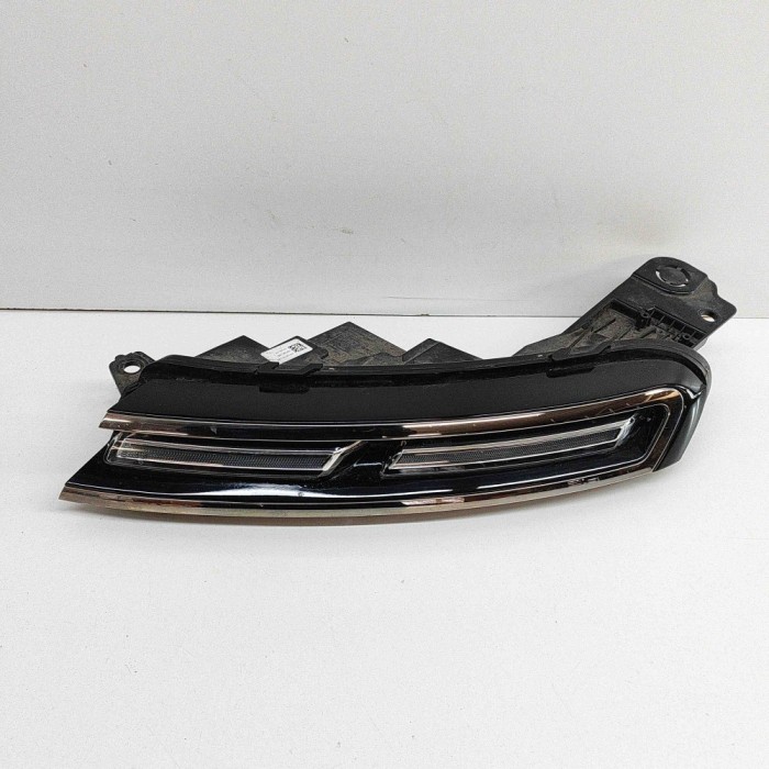 Proiector suplimentar st&acirc;nga față CITRO&Euml;N C5 AIRCROSS 2020 OEM: 9818005180