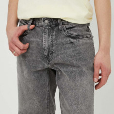 Levi's pantaloni scurti jeans barbati, culoarea gri