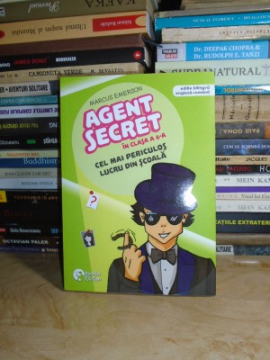 MARCUS EMERSON - AGENT SECRET IN CLASA A 6-A_CEL MAI PERICULOS LUCRU DIN SCOALA# foto