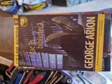 Atac &icirc;n biblioteca vintage