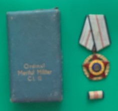 ORDINUL MERITUL MILITAR CL.3 RPR, CU CUTIE SI BARETA - RAR!