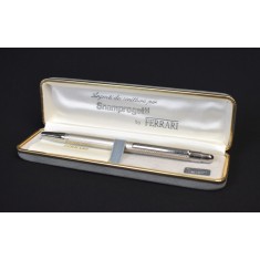 Pix de lux Ferrari din argint - ediție specială pentru compania italiană de inginerie Snamprogetti - &icirc;n cutie cu certificat