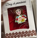 Brosa mica in cutie jolie model mama e numai una