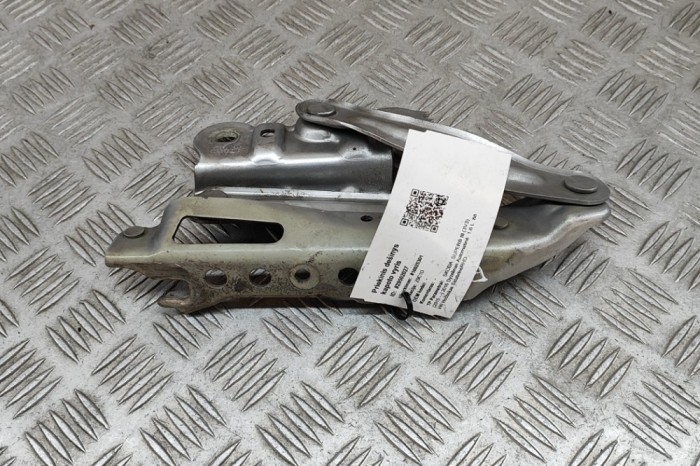 Balama capota dreapta față SKODA SUPERB III 3V3 2016 OEM: 3V0823302 29502027