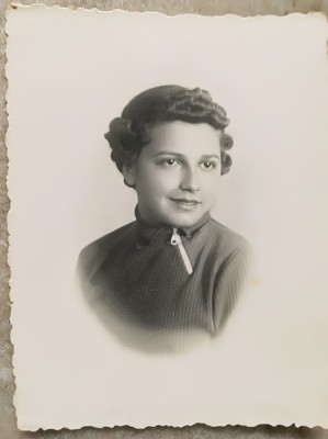 Foto ZOE CORFESCU, anii 40 Opera Romana dedicație verso 8,5 x 6,5 cm foto