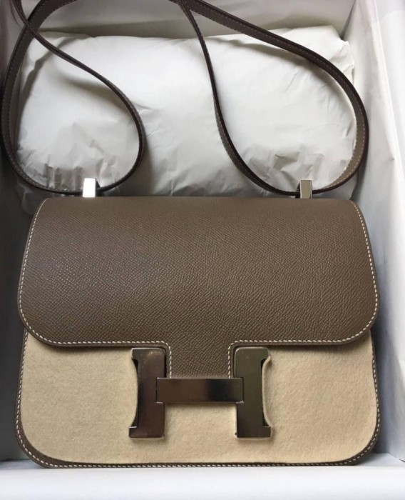 Geantă Hermes de 18 cm