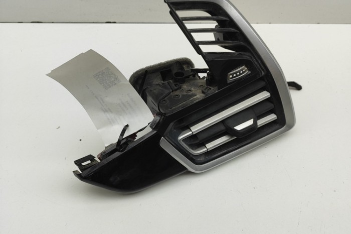 Gura de ventilație planșa de bord BMW X5 G05 2022 OEM: 9399473 31258011