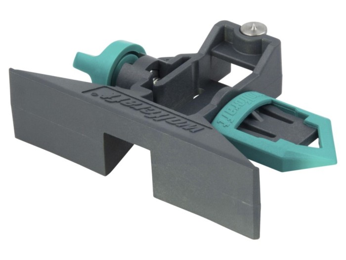 Adaptor pentru metru pliant ajustabil
