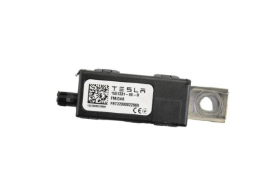 Amplificator de antena TESLA MODEL Y 2022 OEM: 1551331-00-B 23310003 foto
