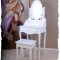 Masa de toaleta din lemn masiv alb cu oglinda si scaun LHM005